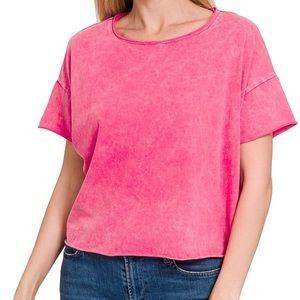 ACID WASH RAW EDGE SHORT SLEEVE CROP TOP in hot pink